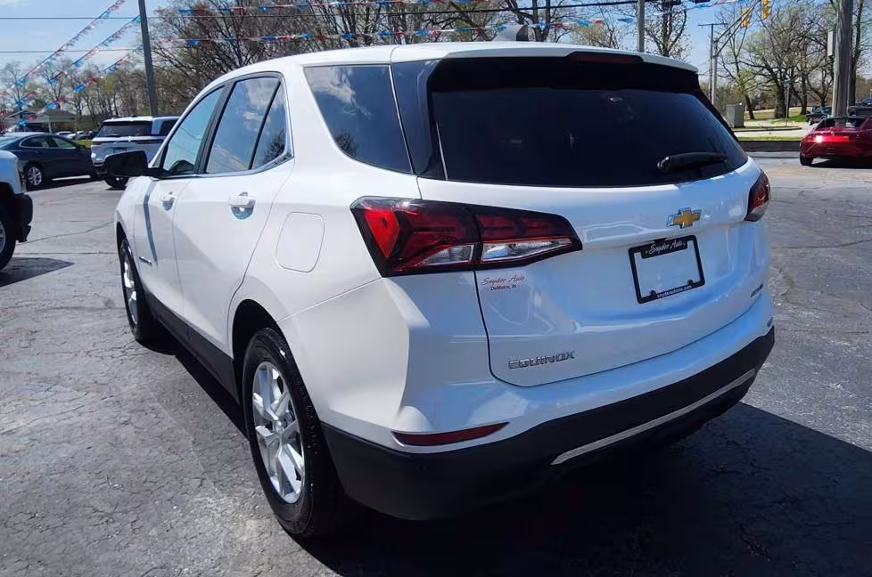 2022 Chevrolet Equinox - 3GNAXUEV6NL298695 - Image #3